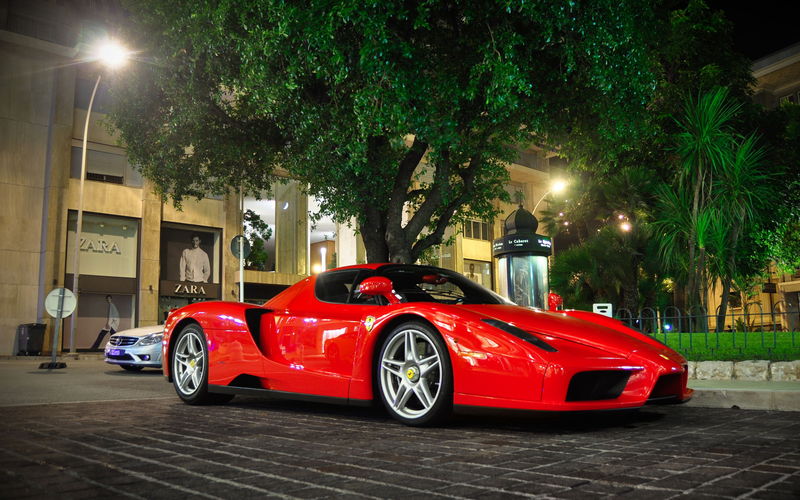 Illustration for article titled Dream Garage #1 : Ferrari Enzo